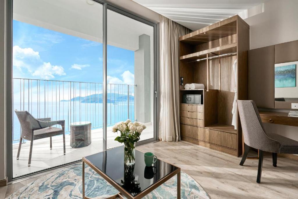 Panorama Condotel By Hlg Nha Trang Exterior foto